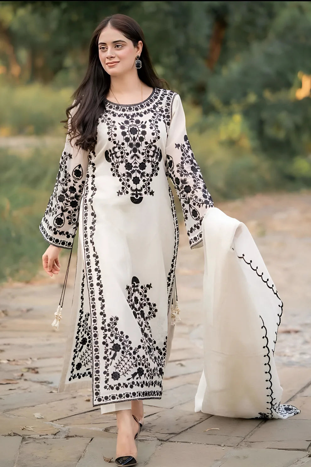 Jazmin Dhanak 3PC Embroidered With Crinkle Chiffon Embroidered Dupatta-105