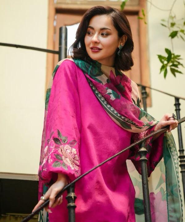 3PC-Printed Lawn Shirt With Voile Printed Dupatta-1541