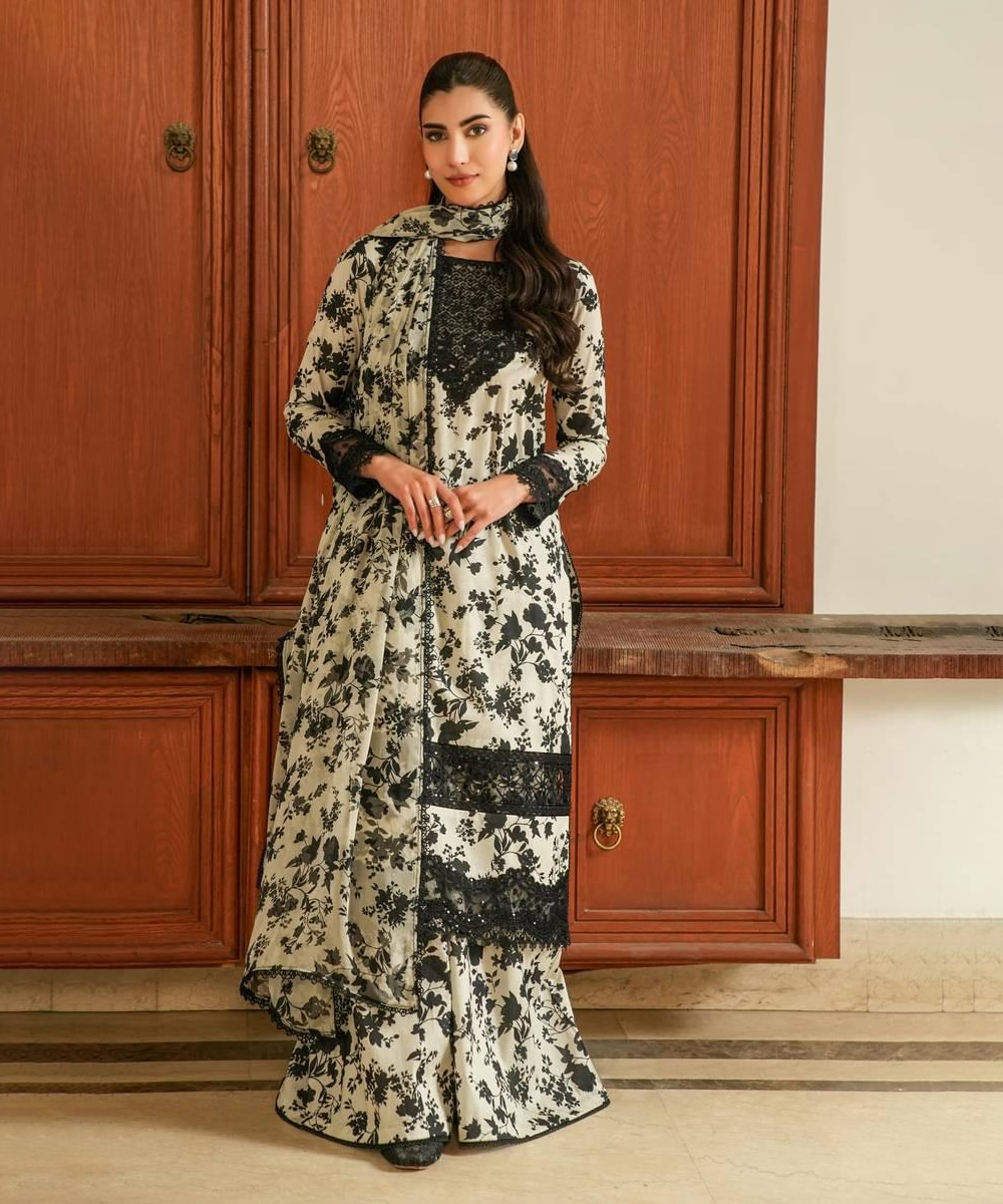 Karandi-3PC Digital Printed Shirt with Karandi Digital Printed Dupatta -1716