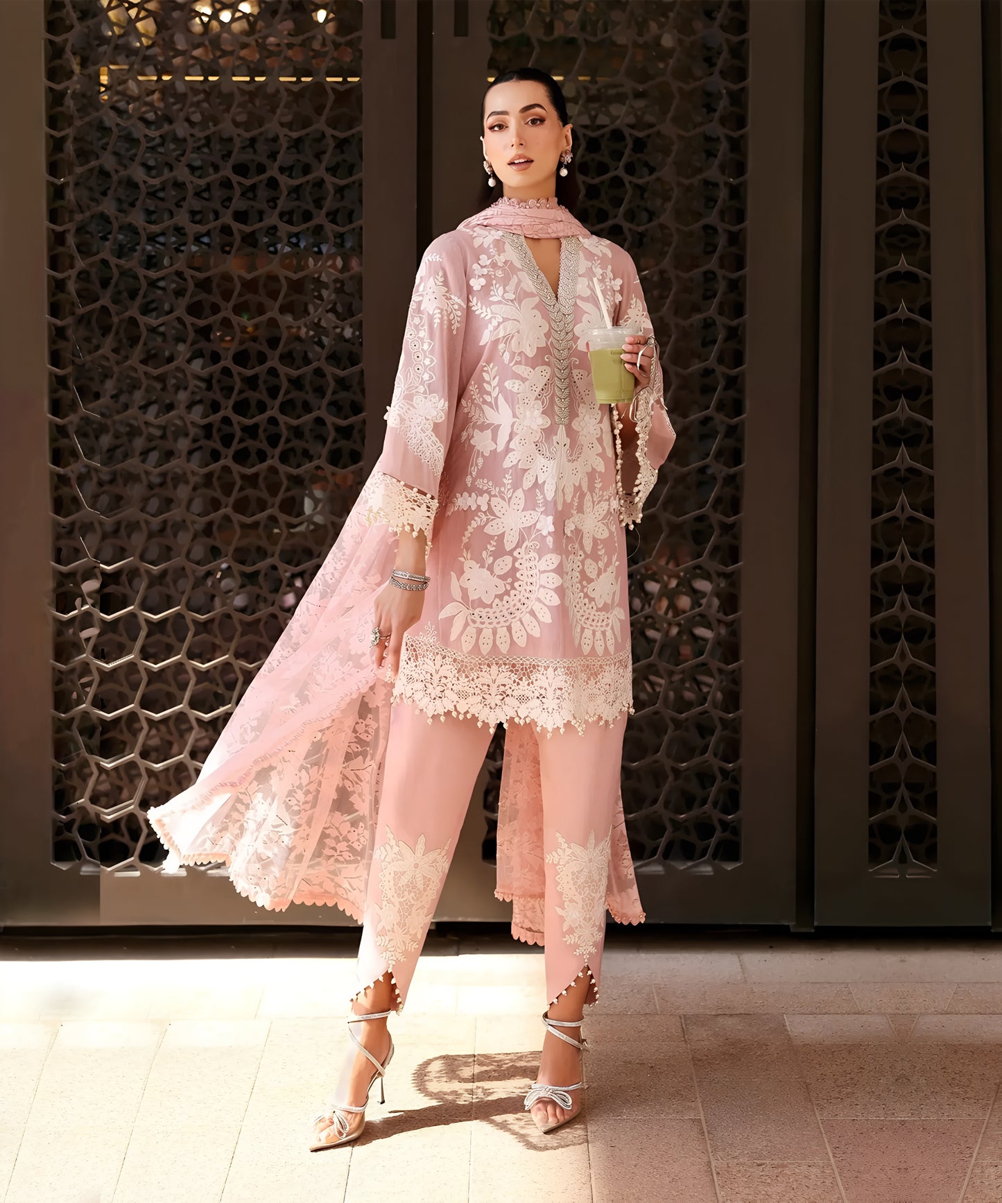 Lawn-3PC Embroidered With Chiffon Digital Printed Dupatta - 5277