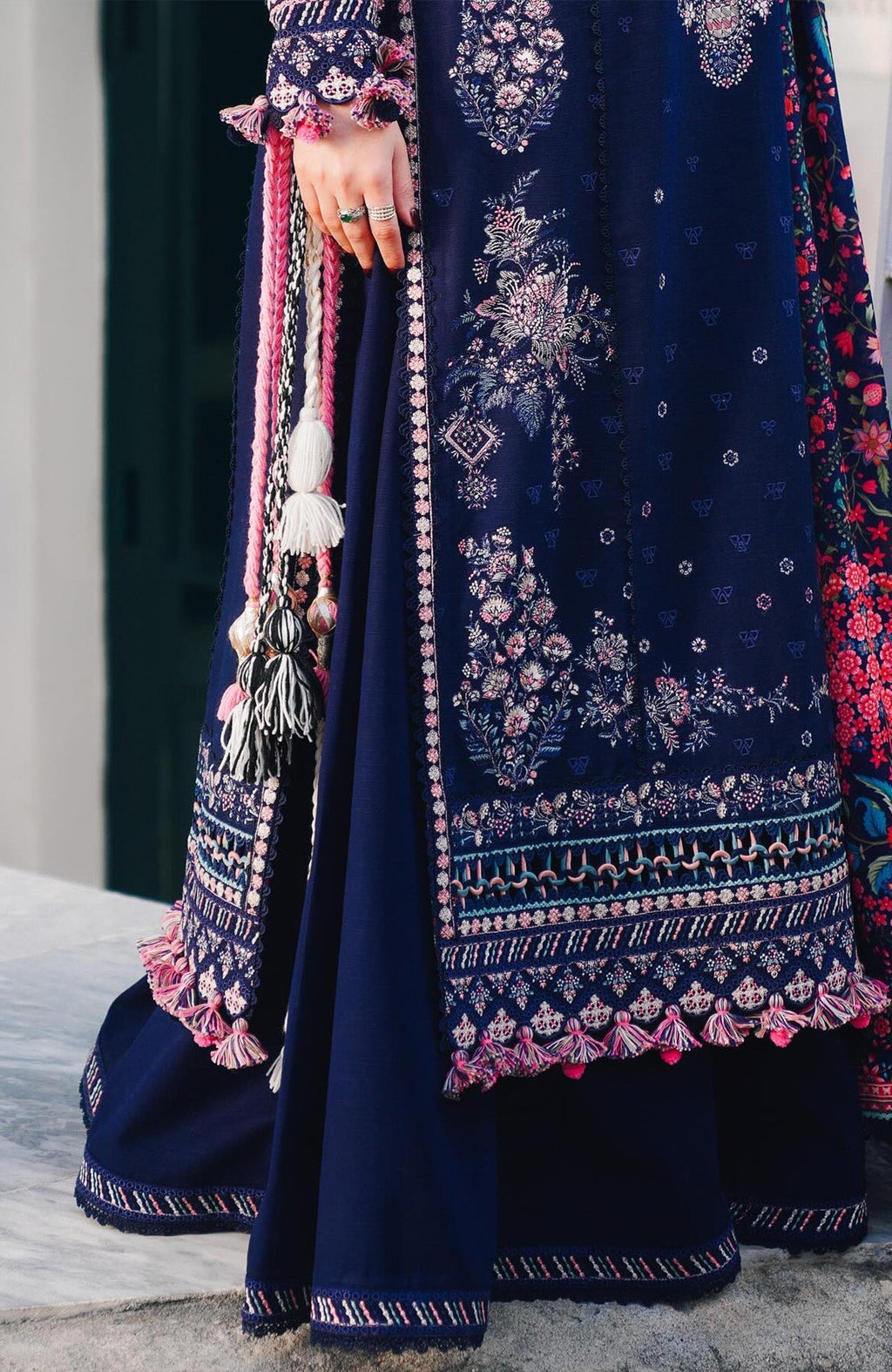 Lawn 3PC Embroidered with Digital Printed Jacquard Dupatta-5161