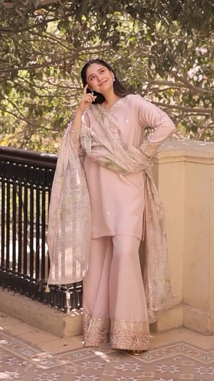 Lawn-3PC Embroidered Shirt with Organza Digital Printed Dupatta-5206