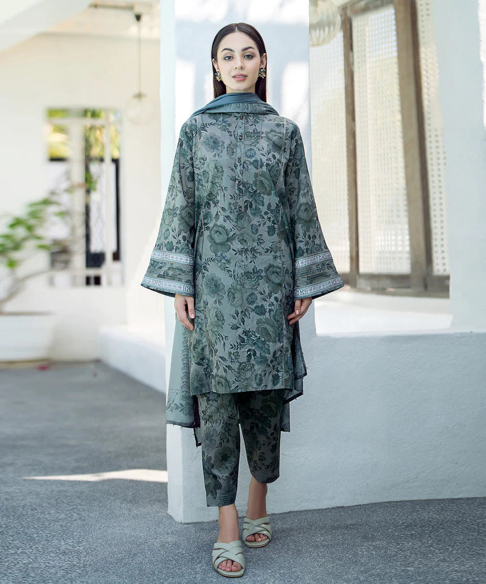 BAROQUE 3PC Lawn Printed Shirt With Voile Printed Dupatta-781