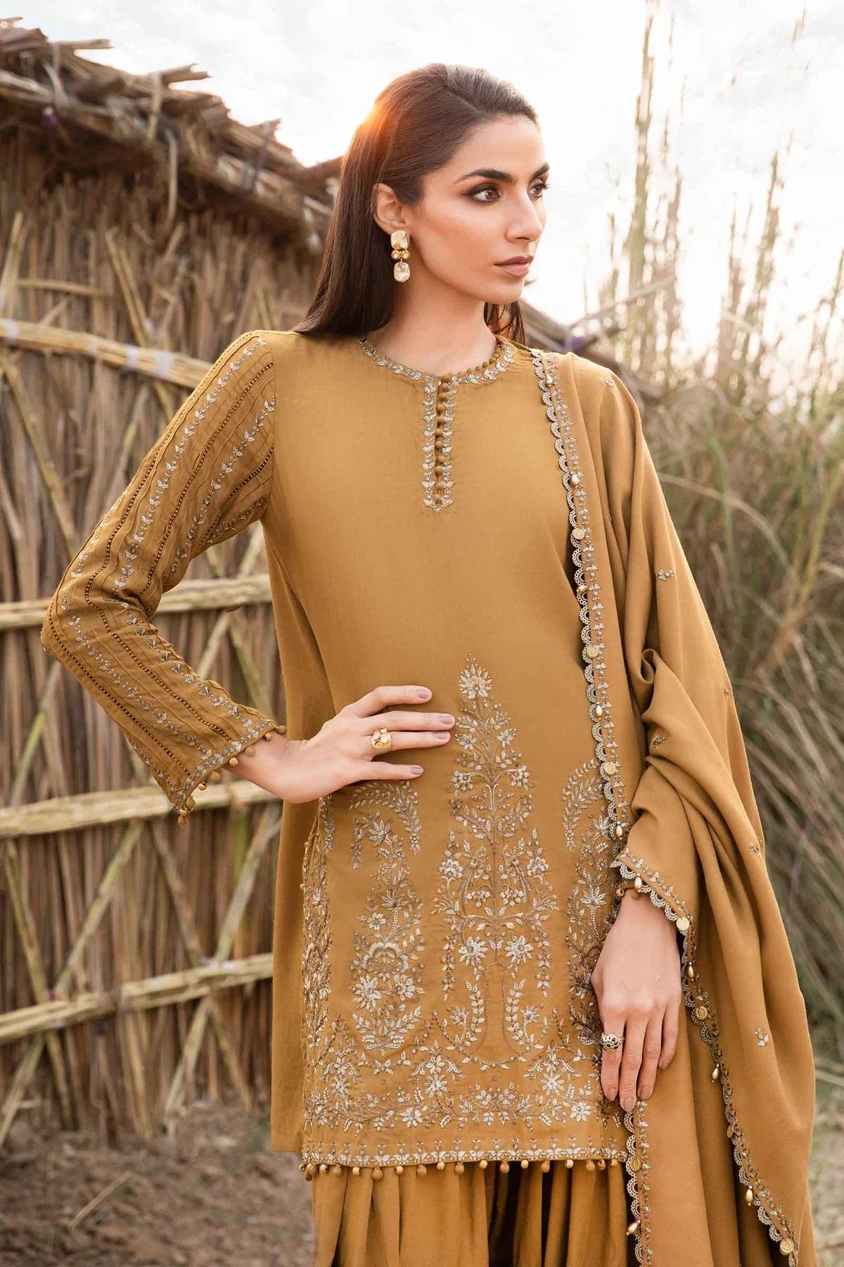 MARIA B LAWN 3PC EMBROIDERED WITH EMBROIDERED DUPATTA-1076