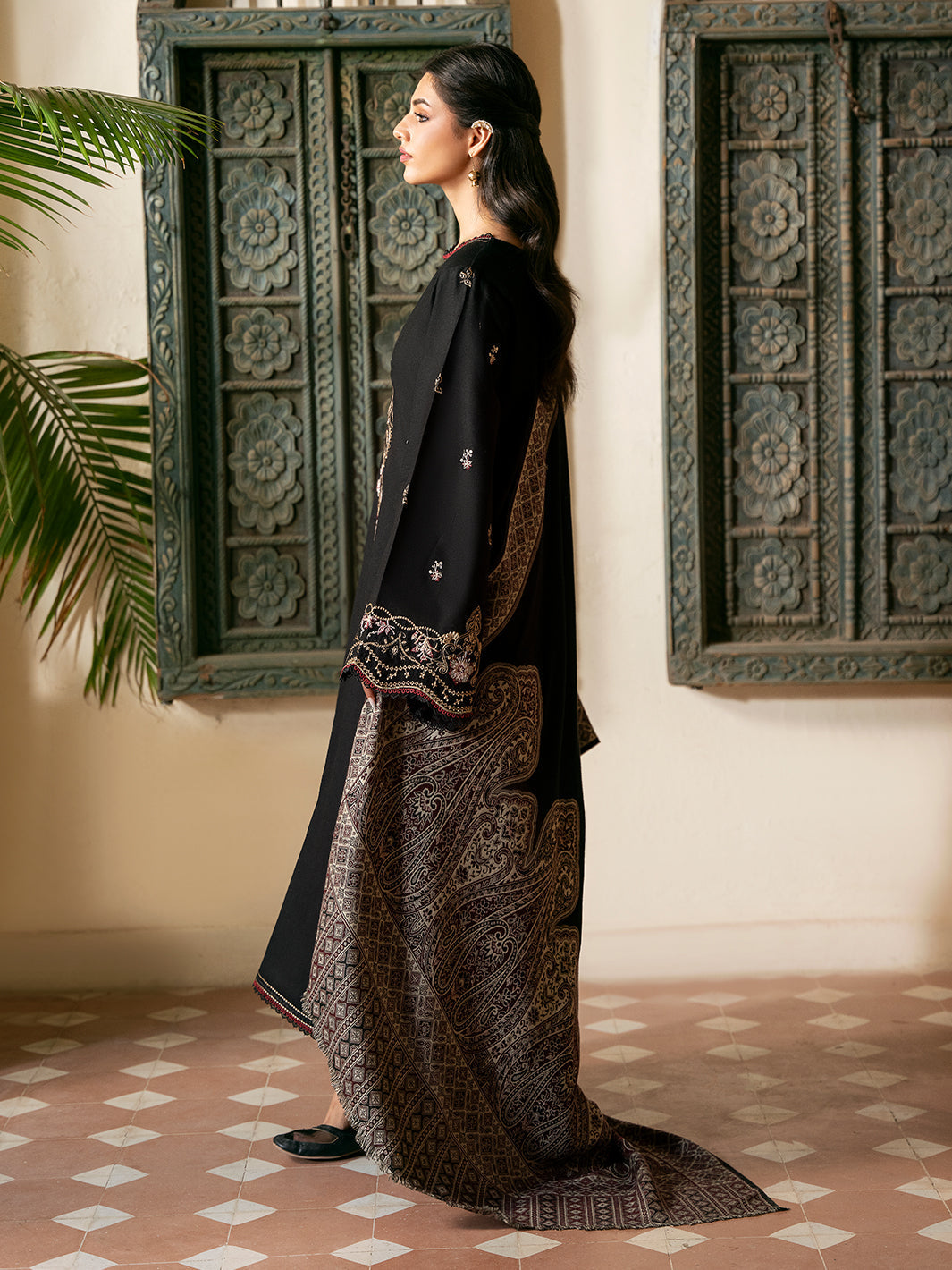 Lawn-3PC Embroidered Shirt with Digital Printed Jauqard Dupatta- 5011