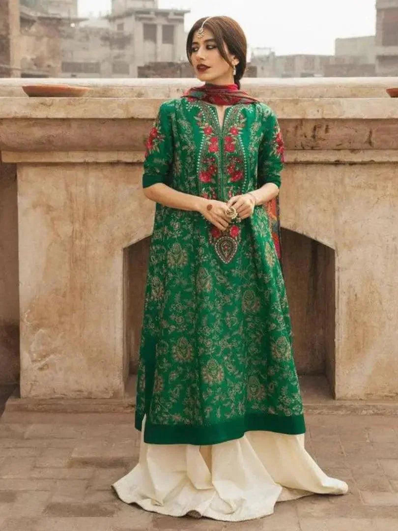 Zara Shahjahan 3PC Embroidered With Digital Printed Wool Shawl-216