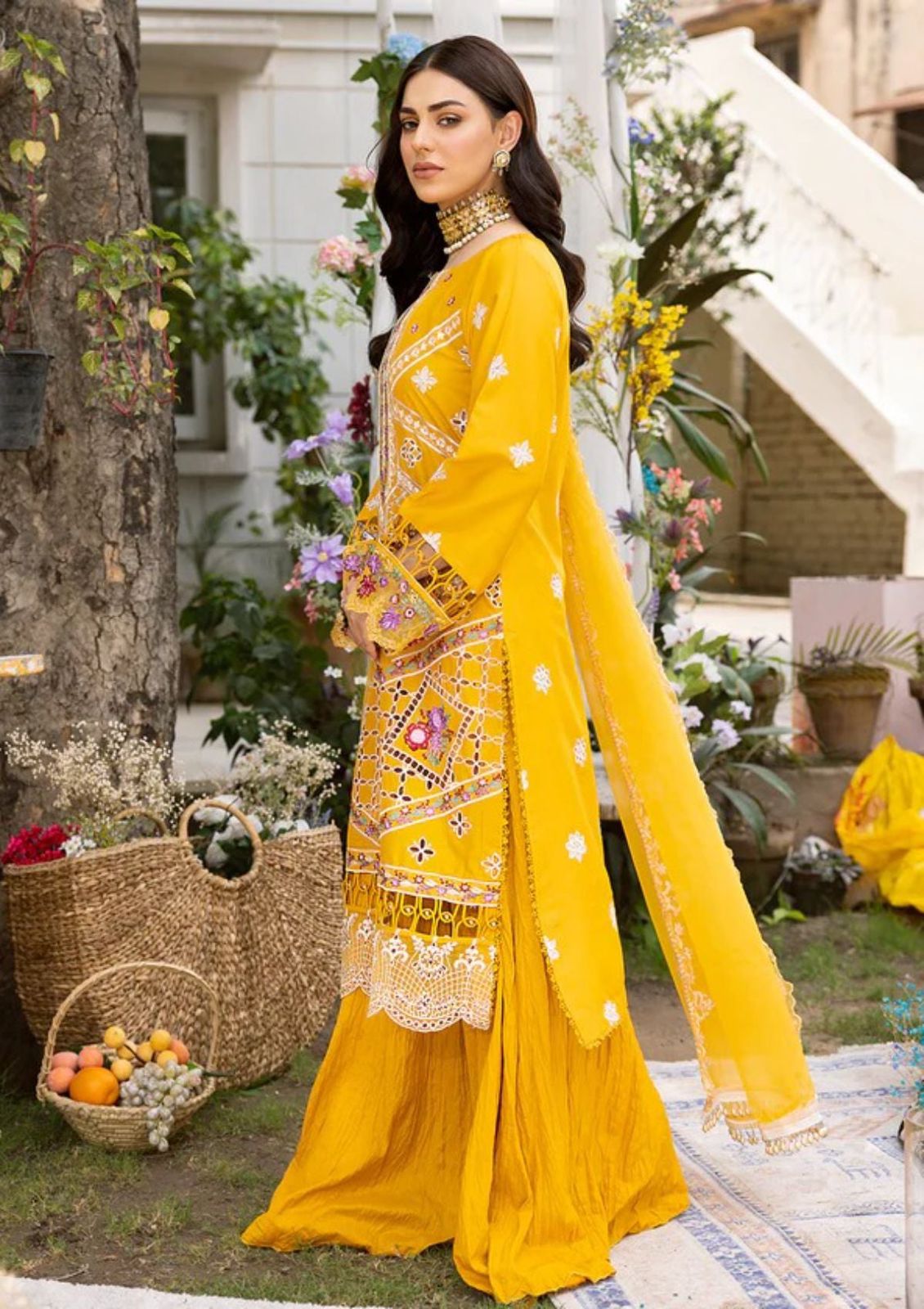 Lawn Chikenkari 3PC Embroidered With Organza Embroidered Dupatta-341