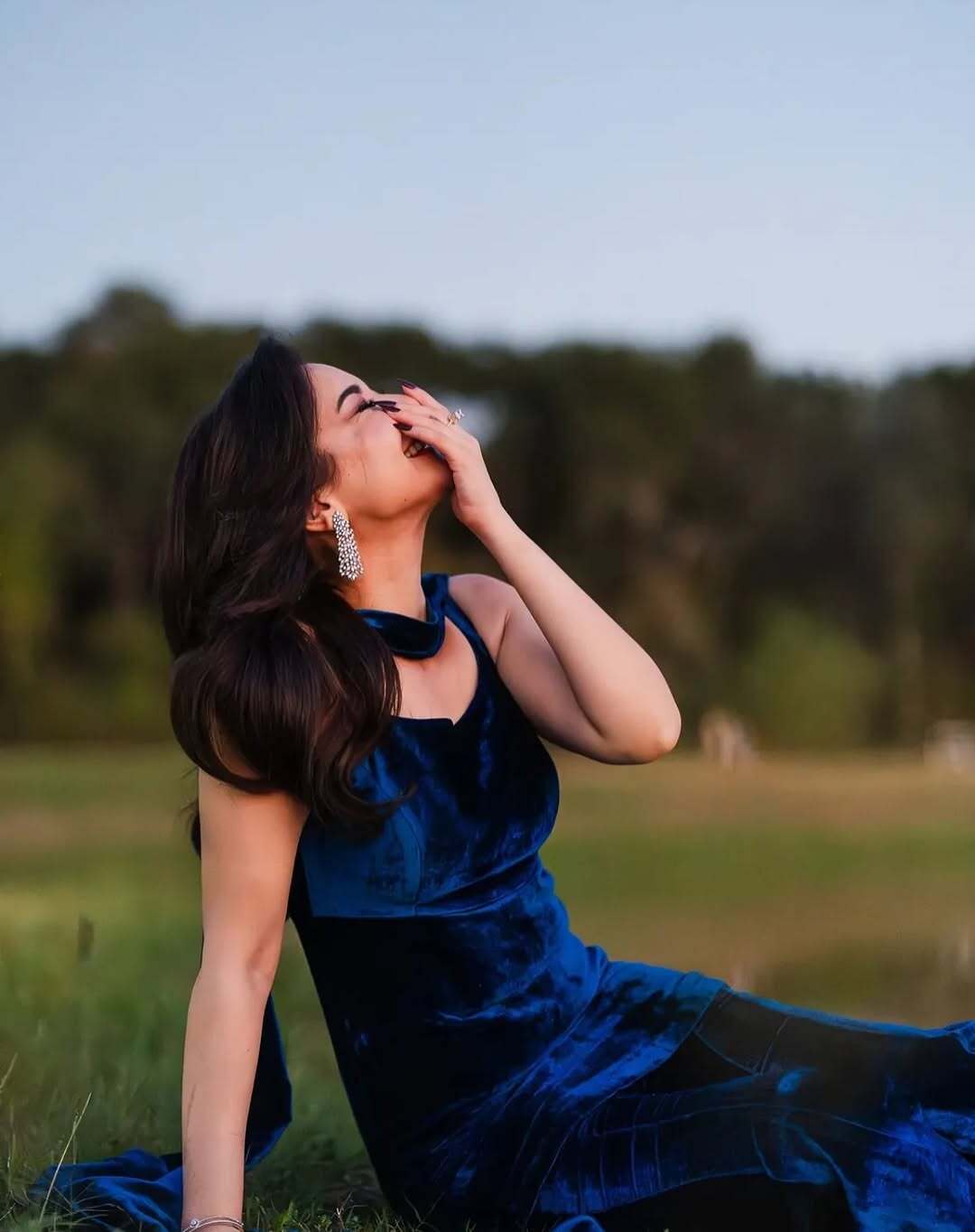 Velvet - Micro 9000 7.5 Yard Suit - 957