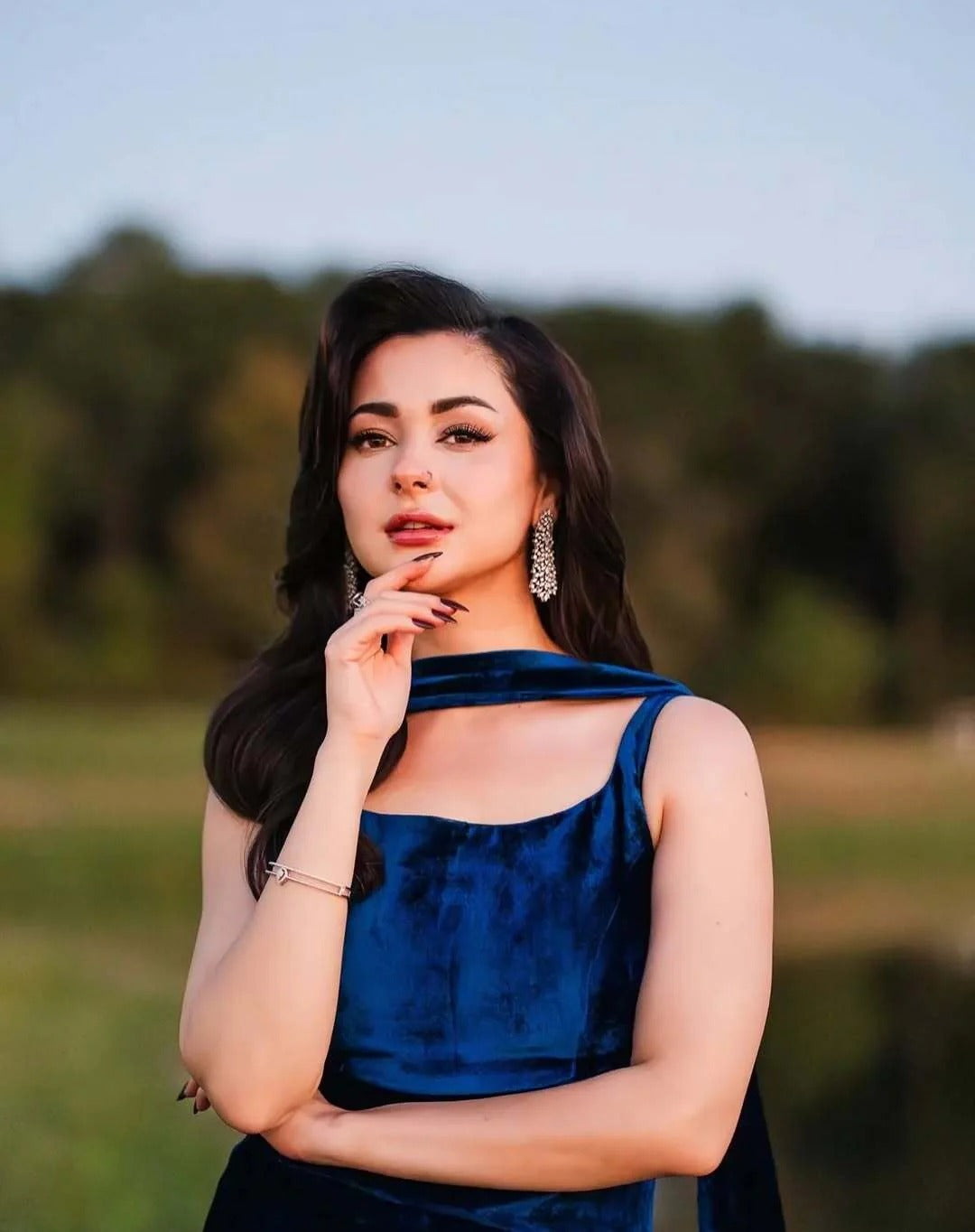 Velvet - Micro 9000 7.5 Yard Suit - 957