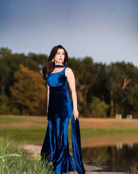 Velvet - Micro 9000 7.5 Yard Suit - 957